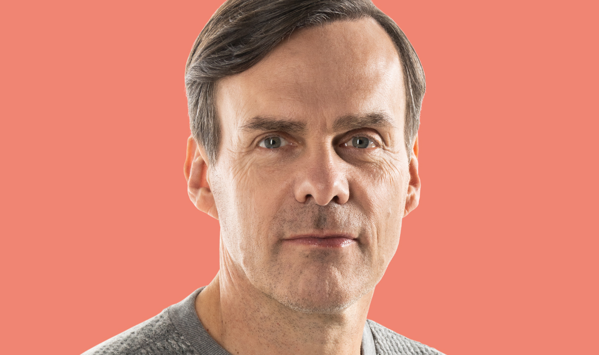 Picture of a male patient with fibrotic iNSIP